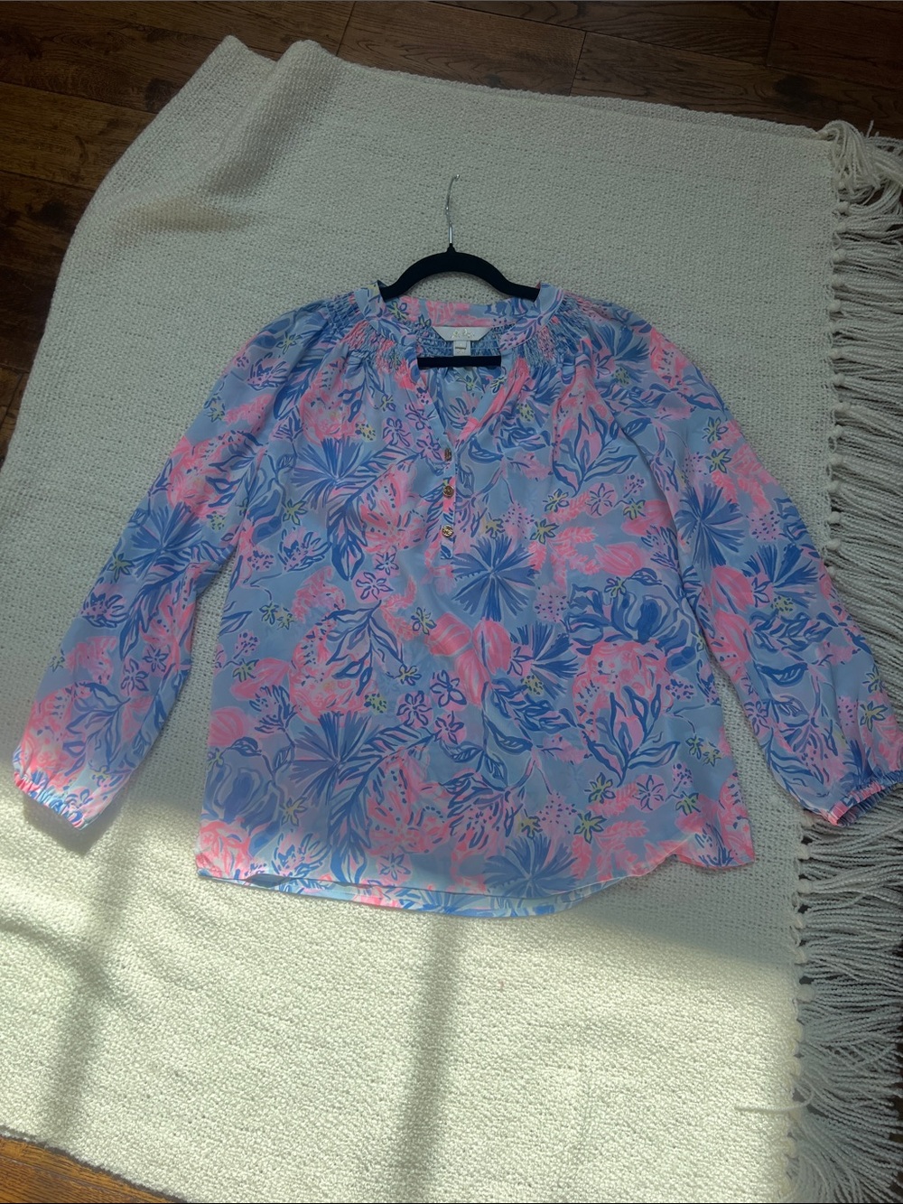 EUC Lily Pulitzer Silk Floral Print Long-Sleeve Women’s Blouse - Pink & Blue